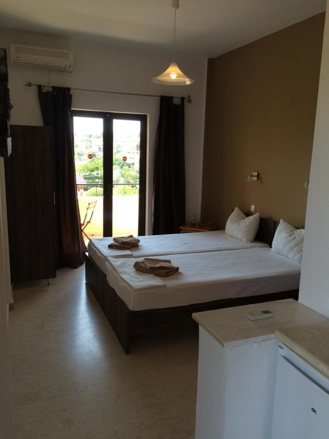Avra Beach Apartments Lefkímmi Eksteriør bilde