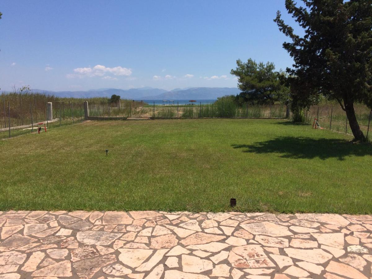 Avra Beach Apartments Lefkímmi Eksteriør bilde