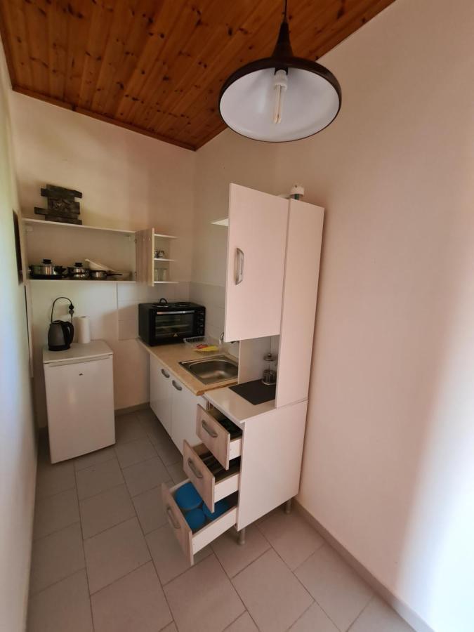 Avra Beach Apartments Lefkímmi Eksteriør bilde