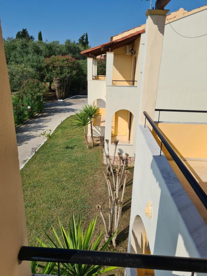 Avra Beach Apartments Lefkímmi Eksteriør bilde