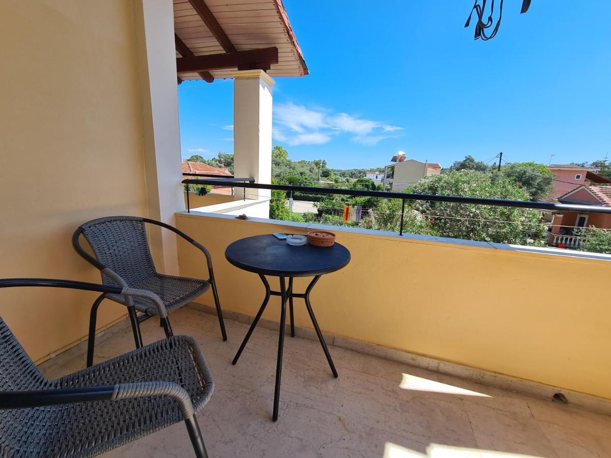 Avra Beach Apartments Lefkímmi Eksteriør bilde